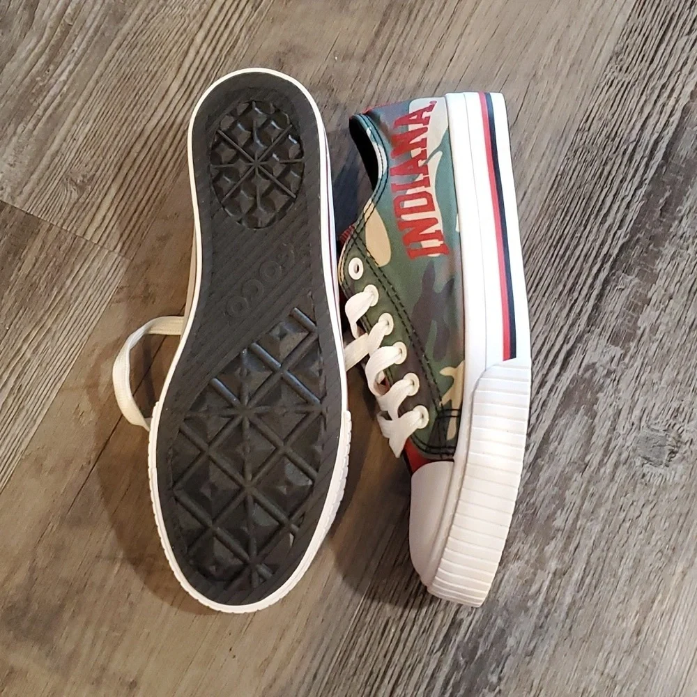 FOCO Indiana Womens Camo Low Top Canvas Shoe Size 7